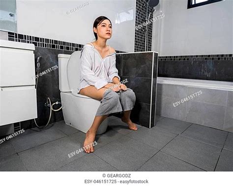 Problems Sitting On The Toilet Stock Photos And Images Agefotostock