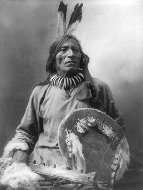 Portrait Of A Lakota Sioux Medicine Photograph By Everett Pixels