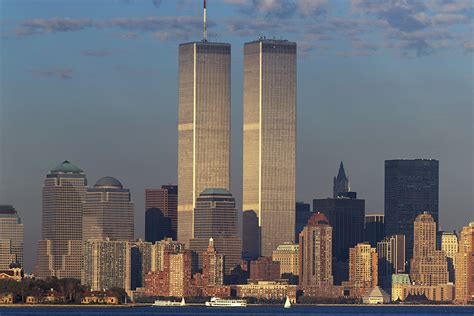 Twin Towers Picture Taken In 1981 Ugel01epgobpe