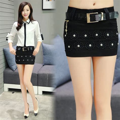 2017 The New Spring And Summer 2017 Sexy Lace Miniskirt Female Show Thin Skirts Package Hip