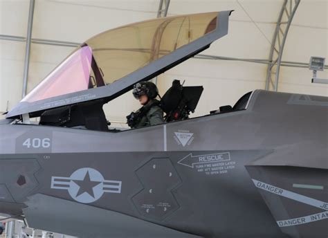 Vfa 147 Transitions To The F 35 Second Line Of Defense