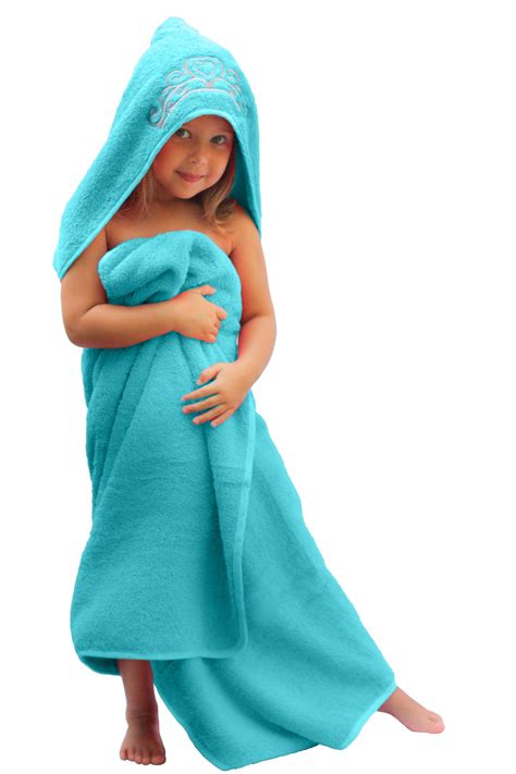 Soft cotton adds durability while absorbing plenty of water. Best Rated in Kids' Bath Towels & Helpful Customer Reviews ...