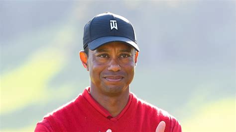 Tiger Woods Back Problems Still One Under 71 At One News Page Video