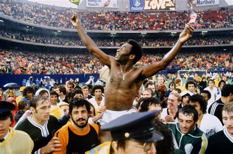 Although rain,storms & all disasters, we'll never stop support kelantan. American Soccer - Pele's Final Match - New York Cosmos v ...