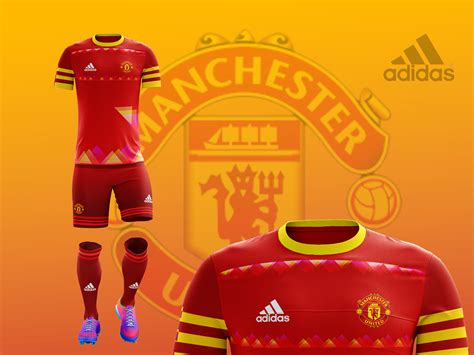 The manchester united home and away jerseys, featuring a 1960's design, meets modern day technology. Man Utd Kit 2021 : Photo Manchester United 2020 21 Home ...