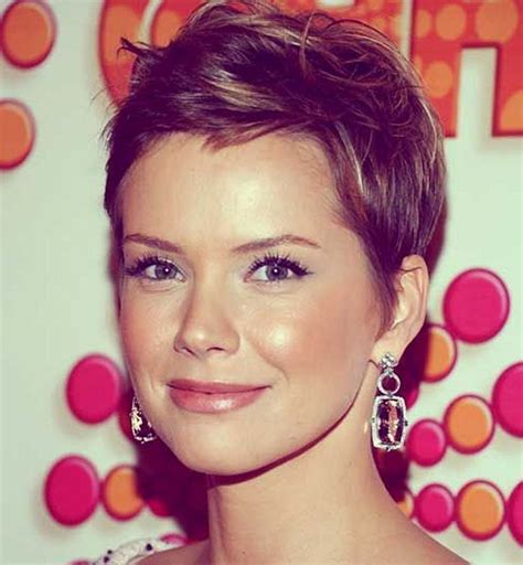 Pixie Haircuts For Women 56 Long Pixie Hairstyles Short Pixie Haircuts Short Hairstyles For