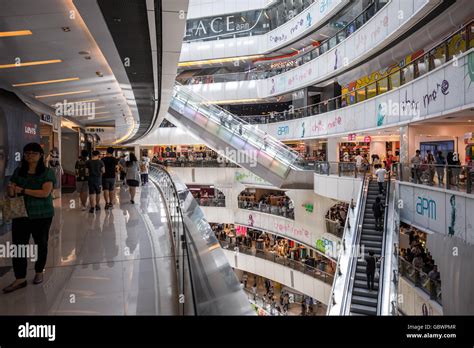 Kwun Tong Hong Kong July 07 2016 People Shopping Inside Apm Shopping Mall In Kwun Tong