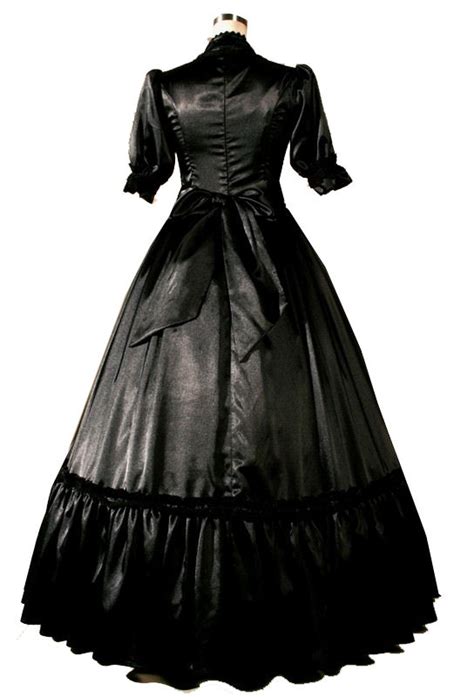Ladies Victorian Queen Victoria Gown Size 16 18 Complete Costumes