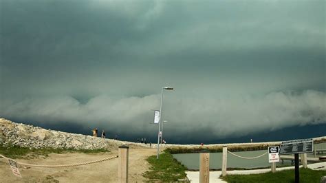 Time Lapse Of Monster Shelf Cloud Approaching Point Clark On 0907