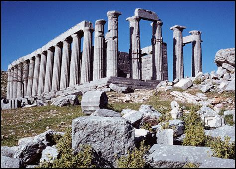 Semuana 10 Kuil Yunani Paling Terkenal Sepanjang Sejarah