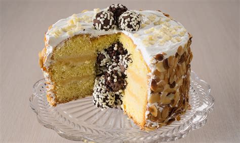 Ora che abbiamo preparato il pan di spagna, perché non passiamo alla crema pasticcera? Ricetta Pan di spagna farcito con crema pasticcera e ...