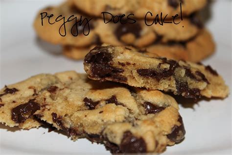 Omg, this cake is so good. Peggy Does Cake.: Recipe: Super Easy Chocolate Chip Cookies