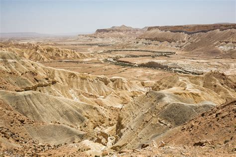 Off The Beaten Path In Israel The Negev Desert Earth Trekkers