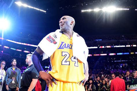 Kobe Bryant Ends Career With Exclamation Point Scoring Points The