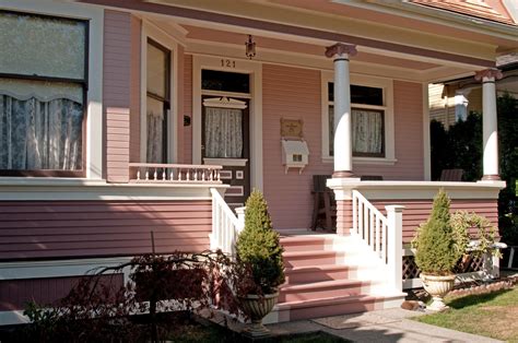 Benjamin moore paint colours and paint colour palettes and colour trends. New Westminster House Painters | Warline Painting | Pink ...