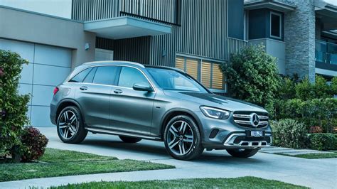 Mercedes Benz Glc 300e Review Plug In Hybrid Is Clever And Fuel