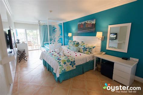 Coconut Bay Beach Resort And Spa The Splash Concierge Premium Suite