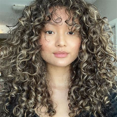 50 Beautiful Curly Hairstyles And Curly Hair Ideas For 2024 Curly Hair