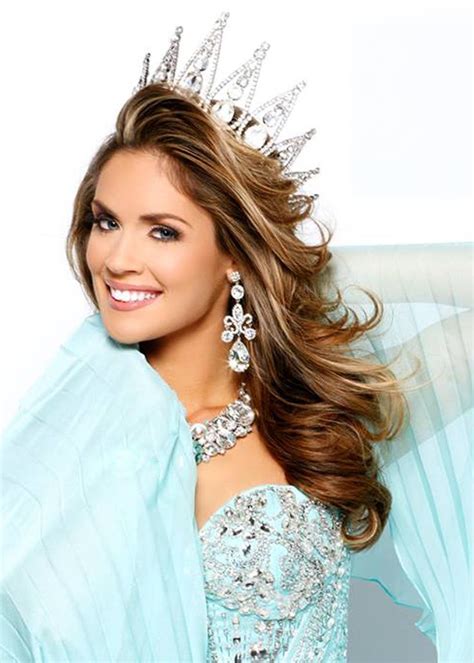 How To Win Miss International Pageant Headshots Pageant Hair Pageant Crowns