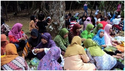 Kamu Tahu Nggak Tradisi Unik Menyambut Ramadan Ini Cuma Ada Di