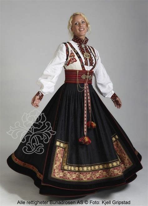 Norwegian Woman In Traditional Dress Of Norway Norwegian Dress Traditional Dresses National