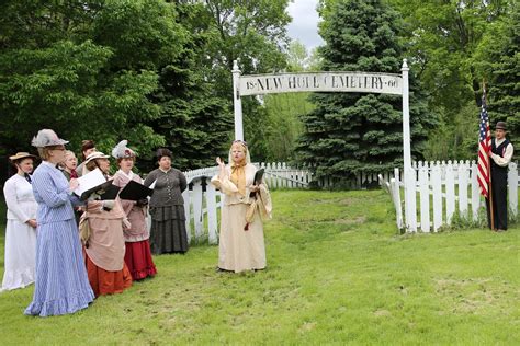 A Decoration Day Ceremony At Living History Farms Dsm Magazine