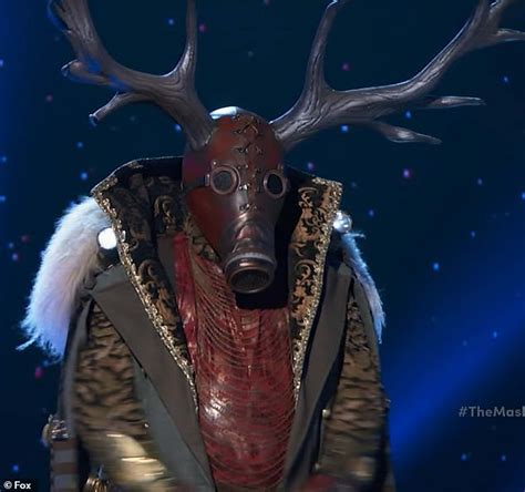 Terry Bradshaw Revealed As Deer On The Masked Singer Daily Mail Online