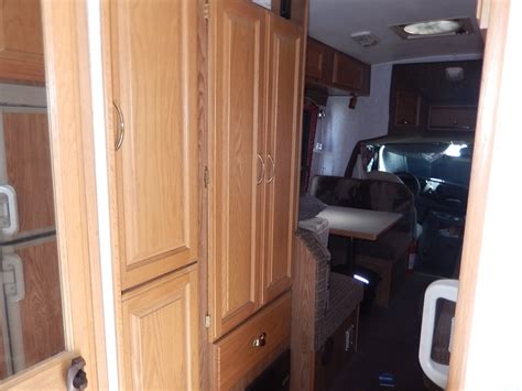 2001 Kodiak Ford Vxl2000 Ds Class C Rv For Sale By Owner In Lakewood