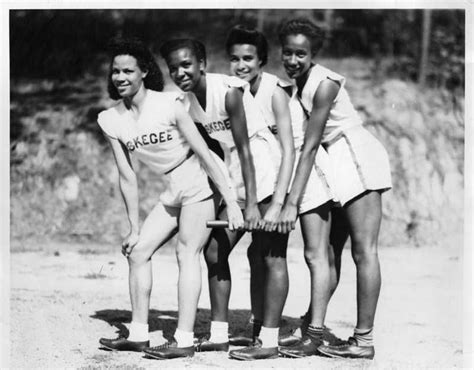 Track And Field Olympian Alice Coachman Far Right And Her Relay Team