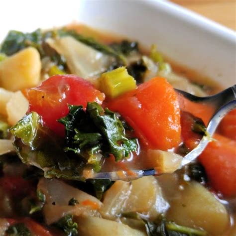 easy cabbage diet soup oma s kohlsuppe rezepte zum abnehmen