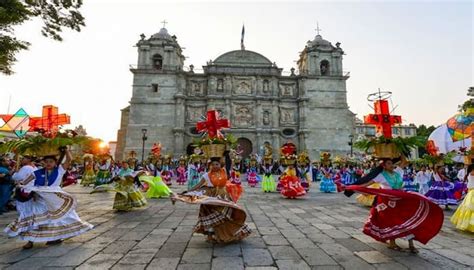 Tradiciones De Oaxaca Creencias Fiestas Costumbres Y Comidas