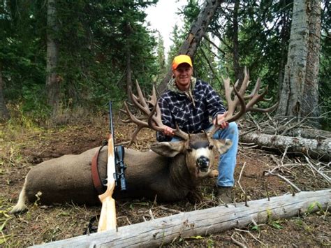 4 Secrets For Bowhunting Big Mule Deer Bucks From Chuck Adams