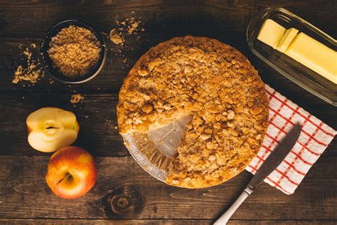Apple Pie Recipe Learn How To Make Traditional Apple Pie Seema