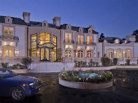 Lifestyles Of The Rich And The Famous In Luxe Homes For Sale Around The