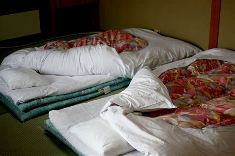 If you've never considered japanese bedding, it's important to understand the pros and cons of these mattresses as mentioned, a japanese futon mattress is a slim, foldable, and rectangular cushion that's filled with just enough cotton batting to provide. Futon - Wikipedia