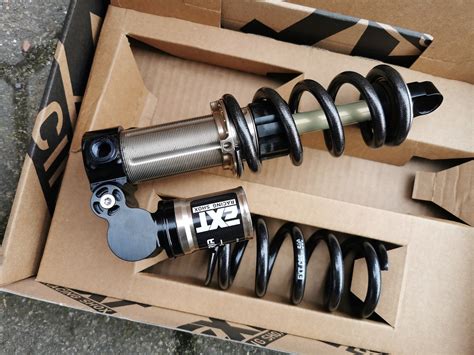 Ext Storia Lok V3 205x65 Trunnion Bikemarktmtb Newsde