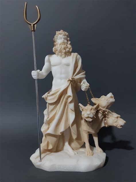Hades Plutón Estatua Del Dios Romano Griego Escultura De Etsy España