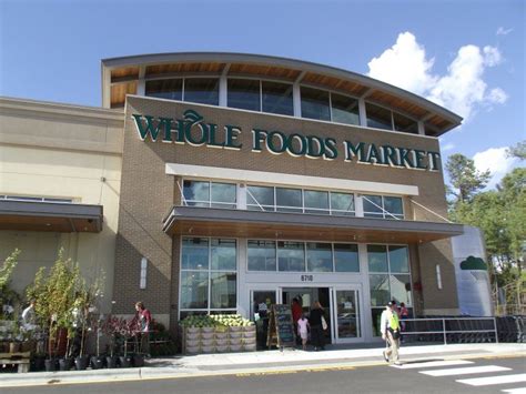 The combination grocery and restaurant, located in downtown raleigh, nc, has a clear, sharp focus when sourcing local ingredients for everything it sells. North Raleigh Store | Whole Foods Market | Whole food ...