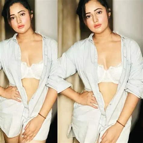 Bigg Boss 13 S Rashami Desai Ups The Hotness Quotient With Her Gorgeous Pictures
