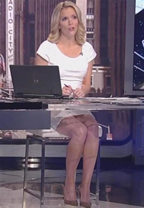 Pin By Rpwhoaf5579 On Fox News Gals Megyn Kelly Today Megyn Kelly Female News Anchors
