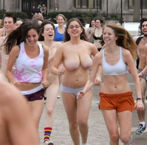 Public Nudity Project Polar Bear Run University Of Chicago Usa