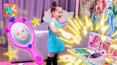Liza Pretend Play Dress Up And Make Up Toys Youtube