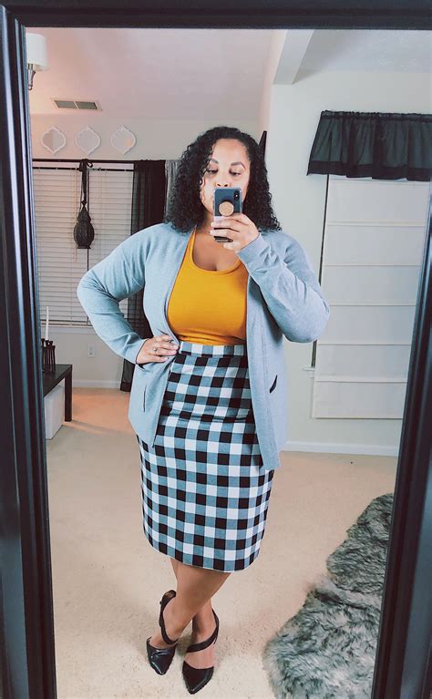 Gingham Skirt And Mustard Top Casual Outfits Plus Size Fall Business