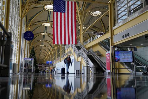 Reagan National Airport Flights Gao Study Examines Impact Of Long