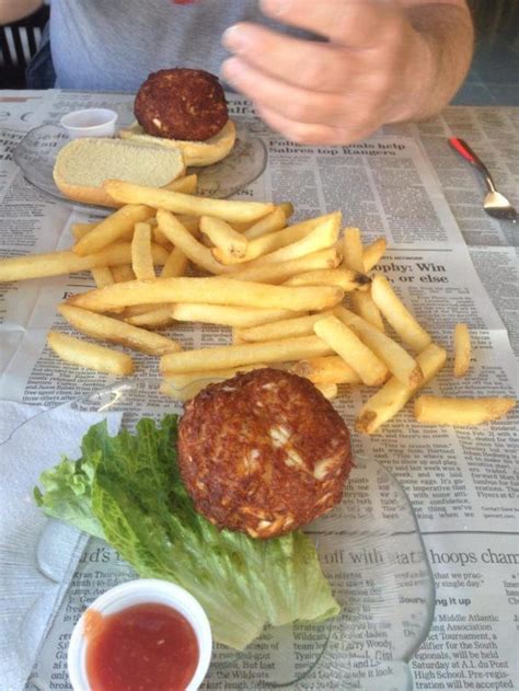 Crab cakes are always in the appetisers sections of fancy seafood restaurants. These 16 Restaurants Serve the Best Crab Cakes in Delaware ...
