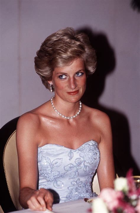 Times Princess Diana Proved Her Signature Look Was Flawless