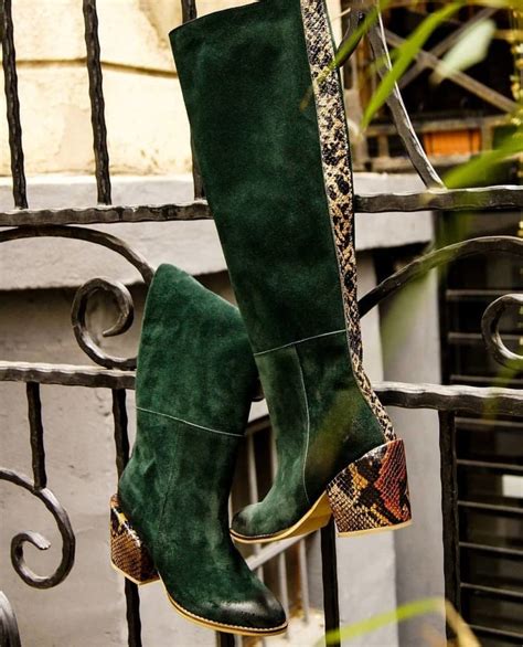 Woman Boots 2021 Top 6 New Trends To Try In 2021 Fashion Trends