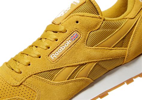 Reebok Suede Classic Sg In Yellow Lyst