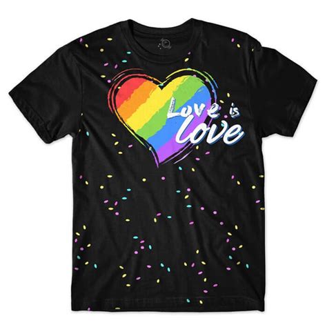 Camiseta Heart Love Is Love Arco íris Useupdate