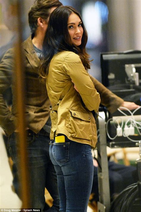 Megan Fox Returns To Film Teenage Mutant Ninja Turtles 2 Daily Mail